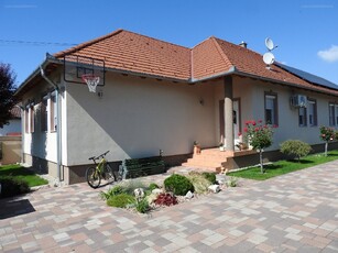 Kunsziget, ingatlan, ház, 159 m2, 104.900.000 Ft