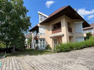 Veszprém, ingatlan, ház, 285 m2, 259.900.000 Ft