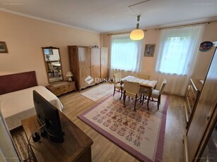 Veszprém, ingatlan, lakás, 32 m2, 26.900.000 Ft