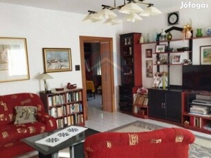 Eladó 160 m2 családi ház, Ágfalva