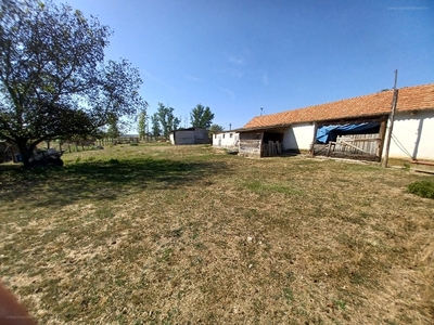 Györe, ingatlan, mezőgazd. ingatlan, 100 m2, 9.900.000 Ft