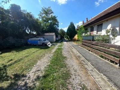 Pécs, ingatlan, lakás, 38 m2, 18.790.000 Ft