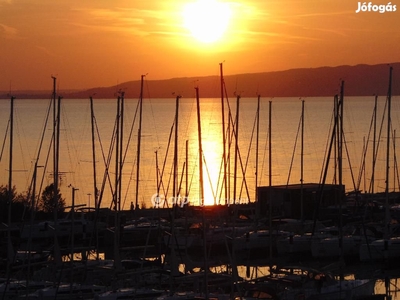 Eladó Lakás, Balatonfenyves - Balatonfenyves, Somogy - Nyaralók, üdülők