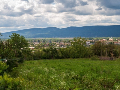 Felsőtörökhegyen örökpanorámás telek eladó - Vác, Pest - Telek, föld