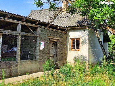 Hajdúhadház Fényestelepen ház/ telephely /műhely eladó - Hajdúhadház, Hajdú-Bihar - Ház