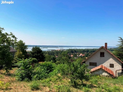 Örök panorámás két utcára nyíló telek eladó, ikerháznak is! - Velence, Fejér - Telek, föld