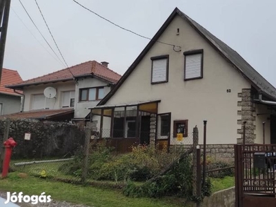 Pécs, Darázs dűlő, 60 m2-es, családi ház, 2 szobás, átlagos állapotú - Pécs, Baranya - Ház