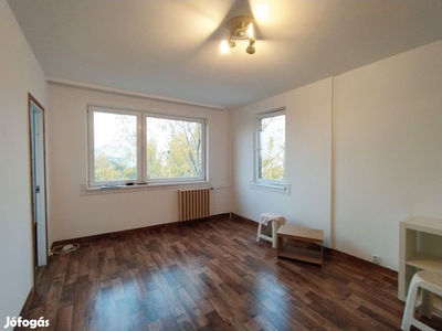 XVII. Kerület, Újlak utca, 27 m2-es, 3. emeleti, társasházi lakás - XVII. kerület, Budapest - Lakás