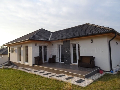 Győrújbarát, ingatlan, ház, 103 m2, 84.900.000 Ft