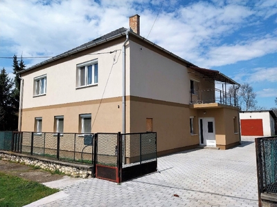 Kisbér, ingatlan, ház, 270 m2, 94.900.000 Ft