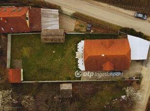 Balatonalmádi, ingatlan, ház, 220 m2, 139.900.000 Ft