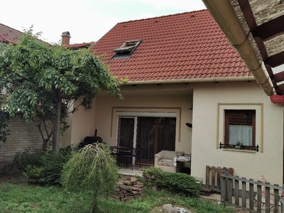 Dózsaváros, Veszprém, ingatlan, ház, 138 m2, 89.990.000 Ft