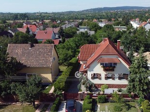 Balatonfűzfő, ingatlan, ház, 250 m2, 175.000.000 Ft