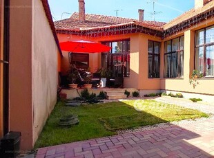 Cegléd, ingatlan, ház, 156 m2, 69.900.000 Ft