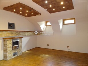 Kecskemét, ingatlan, üzleti ingatlan, 76 m2, 190.000 Ft