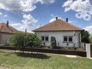 Nyárlőrinc, ingatlan, ház, 71 m2, 33.900.000 Ft