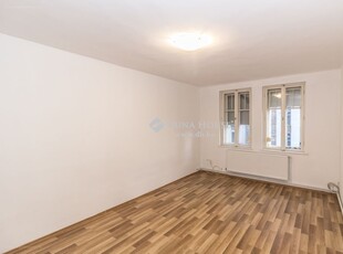 Szombathely, ingatlan, lakás, 80 m2, 43.900.000 Ft