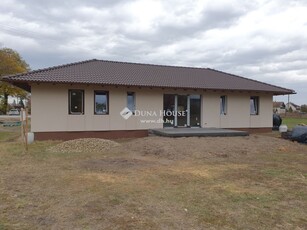 újépítésű, Tiszakécske, ingatlan, ház, 100 m2, 56.000.000 Ft