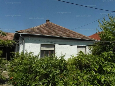 Eladó családi ház - Esztergom, Komárom-Esztergom megye
