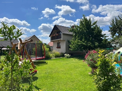 Komárom, ingatlan, ház, 62 m2, 41.990.000 Ft