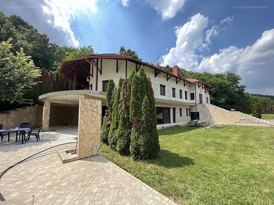 Pécel, ingatlan, ház, 700 m2, 429.000.000 Ft