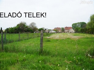 Debreceni eladó telek