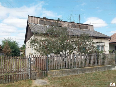 Eladó családi ház - Mikebuda, Pest megye