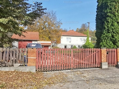 Eladó családi ház - Miskolc, Bollóalja utca 34.