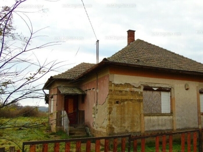 Eladó családi ház - Tiszaigar, Petőfi út 71.