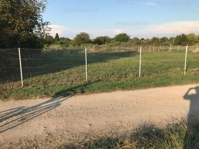 Eladó lakóövezeti telek - Székesfehérvár, Feketehegy