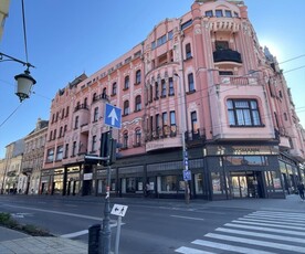 Eladó átlagos állapotú lakás - Debrecen