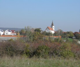 Eladó termőföld, szántó - Zánka