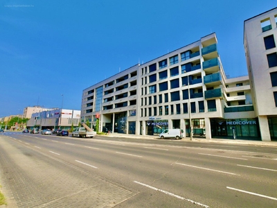 Belváros, Debrecen, ingatlan, üzleti ingatlan, 154 m2, 462.000 Ft