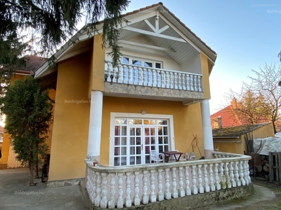 Donner, Kaposvár, ingatlan, lakás, 100 m2, 130.000 Ft