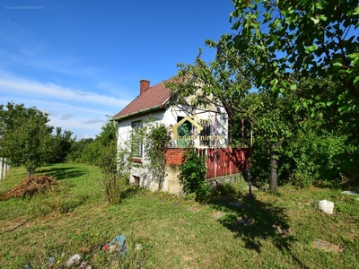 Győrújbarát, ingatlan, mezőgazd. ingatlan, 833 m2, 15.000.000 Ft