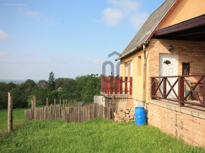 Látóhegy, Tata, ingatlan, nyaraló, 32 m2, 17.900.000 Ft