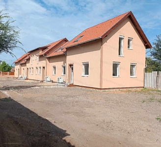 újépítésű, Cegléd, ingatlan, ház, 89 m2, 56.000.000 Ft