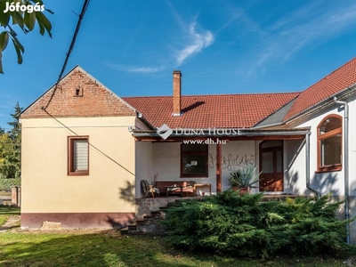Pécsi 330 nm-es ház eladó - Pécs, Baranya - Ház