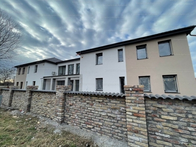 újépítésű, Monor, ingatlan, lakás, 90 m2, 74.900.000 Ft