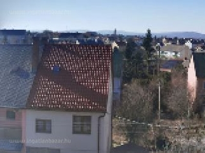 Veszprém, ingatlan, lakás, 69 m2, 49.900.000 Ft