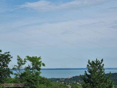 Eladó telek/földterület Balatonalmádi 11 000 000 Ft