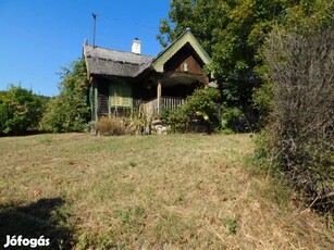 Balatoni panorámás présház Balatongyörökön eladó!