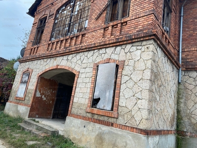 Eladó családi ház - Miskolc, Tetemvár