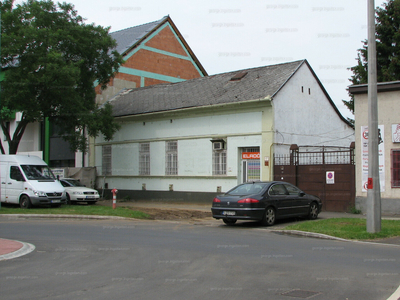 Eladó családi ház - Nyíregyháza, Szent István utca 48.