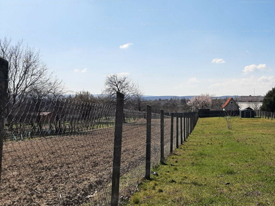 Eladó lakóövezeti telek - Mór, Kecskehegy