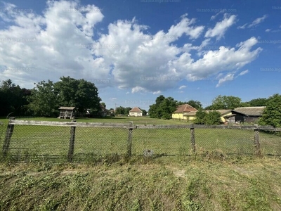 Eladó lakóövezeti telek - Poroszló, Heves megye