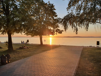 Eladó tégla lakás - Siófok, Baross Gábor utca