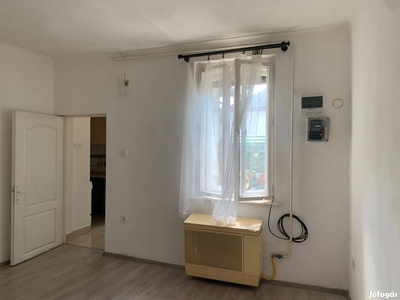 Felújított minigarzon 24m2 - XVIII. kerület, Budapest - Lakás