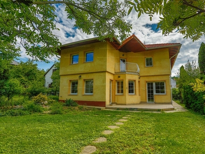 Eladó családi ház - Budaörs, Törökugrató