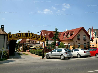 Eladó szálloda, hotel, panzió - Siófok, Honvéd utca 71-73.